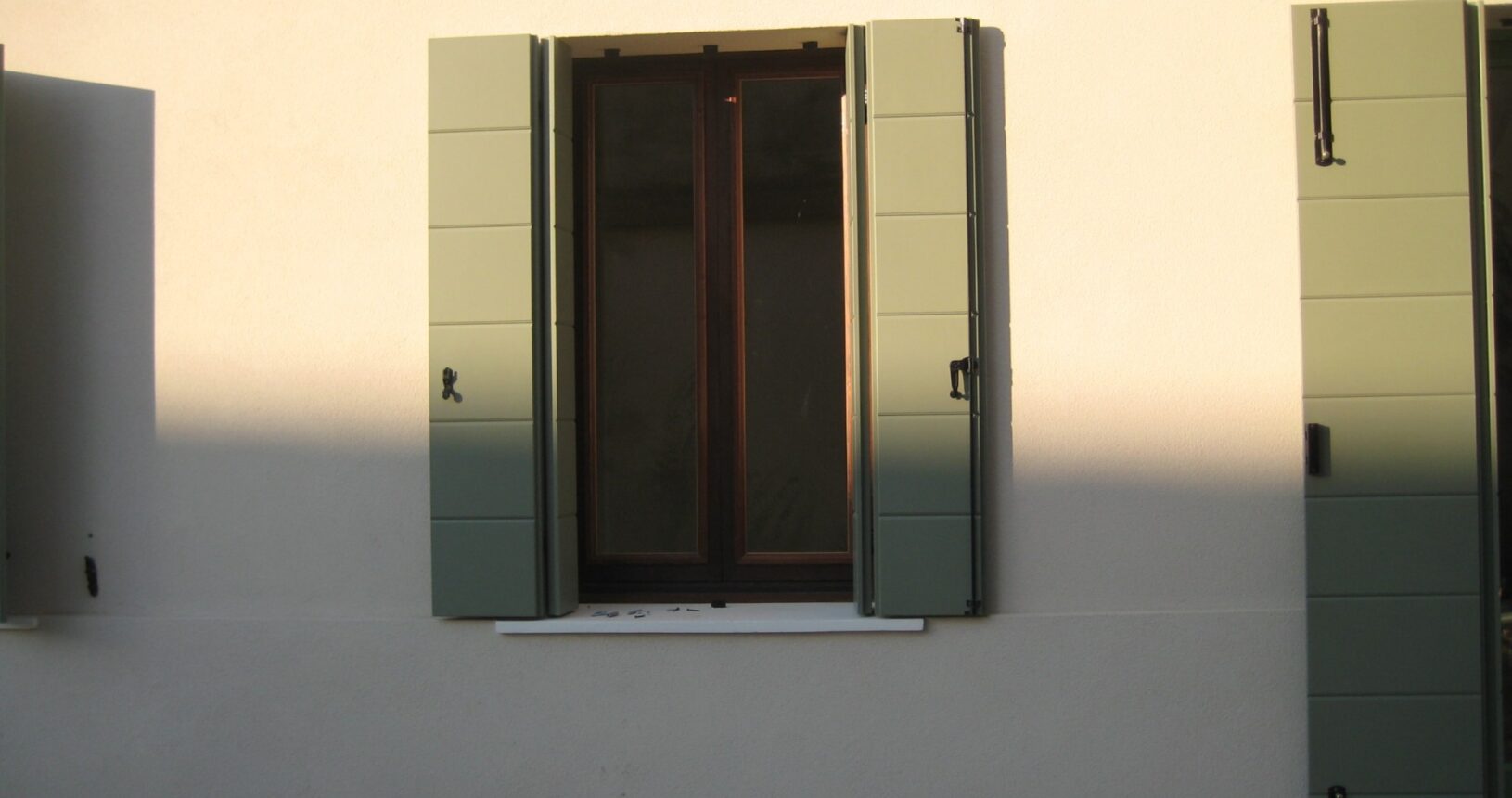 scuri in legno e alluminio